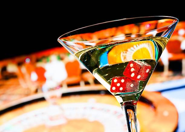 medokjitu app showing live casino tables and sports betting markets